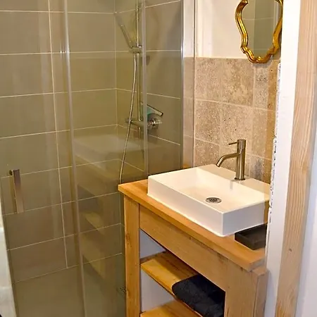 Double On Farm Bed & Breakfast 3*