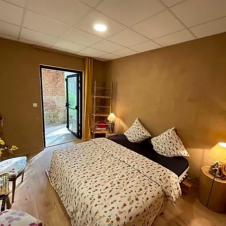 Bed & Breakfast Double On Farm